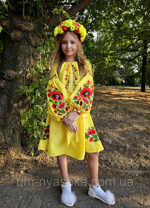 Платье вышиванка желтая с маками для девочки Кривой Рог - изображение 1