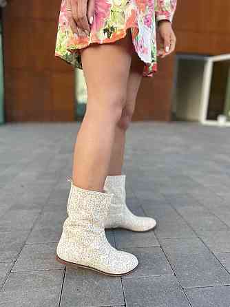 Nivelle Черевики жіночі NIVELLE бежеві шкіра натуральна висота 21см обхват 32-34см розмір 37 (5 Коломия