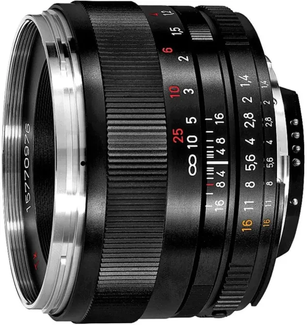 Объектив Carl Zeiss 50mm f/1.4 Planar z procesorem CPU Nikon (1767-825) Киев - изображение 1
