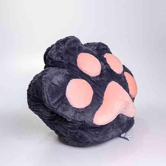 Плюшева подушка з пледом і муфтами Лапка 3 в 1 Київ