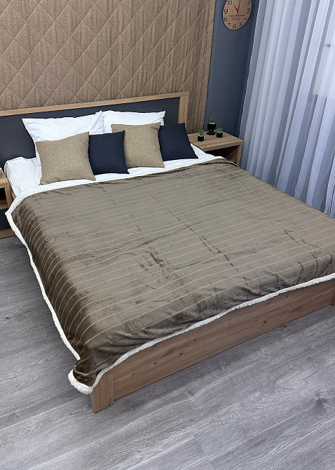 Плед двосторонній 155х200 см (+-5см) рельєфний із штучною овчиною Какао з молочним (87-072) Київ - фото 3