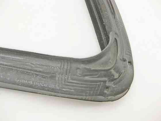 Mercedes-Benz  A1647350525 Ущільнювач опускного скла задніх лівих дверей ML W164 GL X164 Одеса