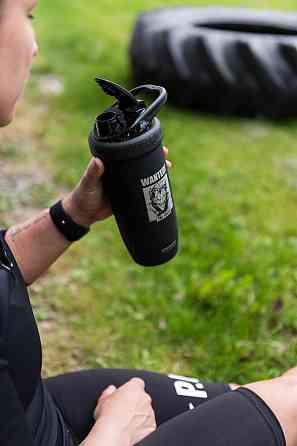 Шейкер спортивний SmartShake Reforce 900ml DC Joker Луцк