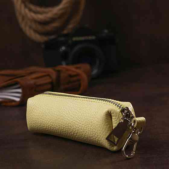 Відмінна жіноча ключниця Shvigel 16541 Жовтий Київ