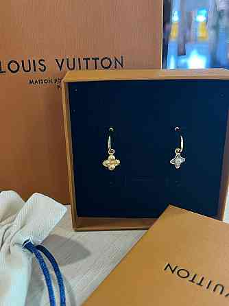 Луї Віттон сережки / Louis Vuitton з різними квіточками Одеса