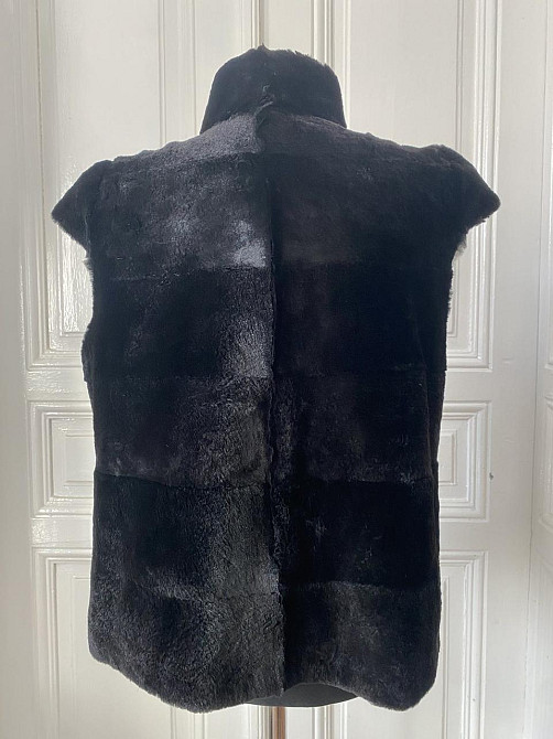 Меховая безрукавка женская 48 р. Коломыя - изображение 5