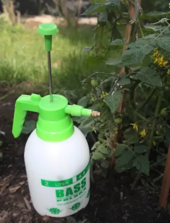 Опрыскиватель ручной напорный Bass Polska 8606 2л Киев