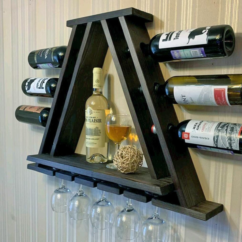 Настенная винная полка 