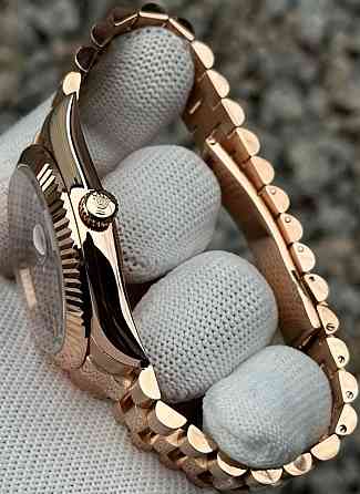 Швейцарський годинник Rolex Day-Date 40 Everose Gold Київ