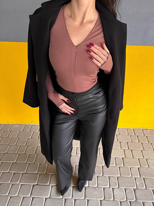 Жіночий стильний базовий лонгслів трикотаж Джерсі Одеса - фото 2