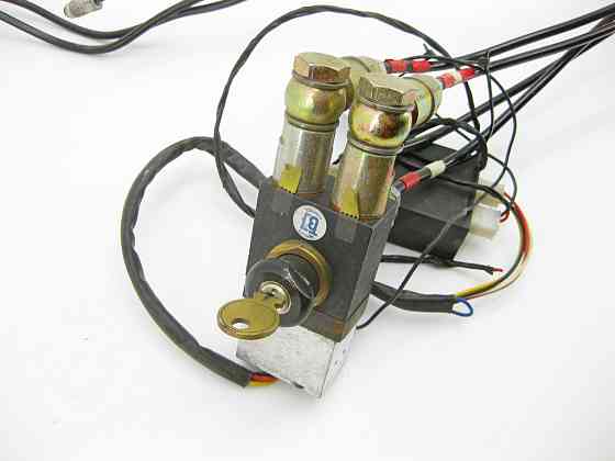 Technoblock  12KK IR Механічна система для захисту від угону автомобіля Technoblock SRL Одеса