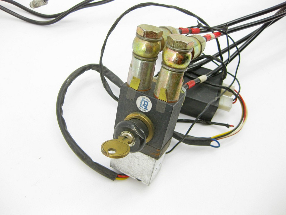 Technoblock  12KK IR Механічна система для захисту від угону автомобіля Technoblock SRL Одеса - фото 5