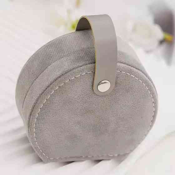 Органайзер-шкатулка для украшений футляр для хранения драгоценностей и аксессуаров органайзер 10х9х5 см бархат, серый Каменец-Подольский