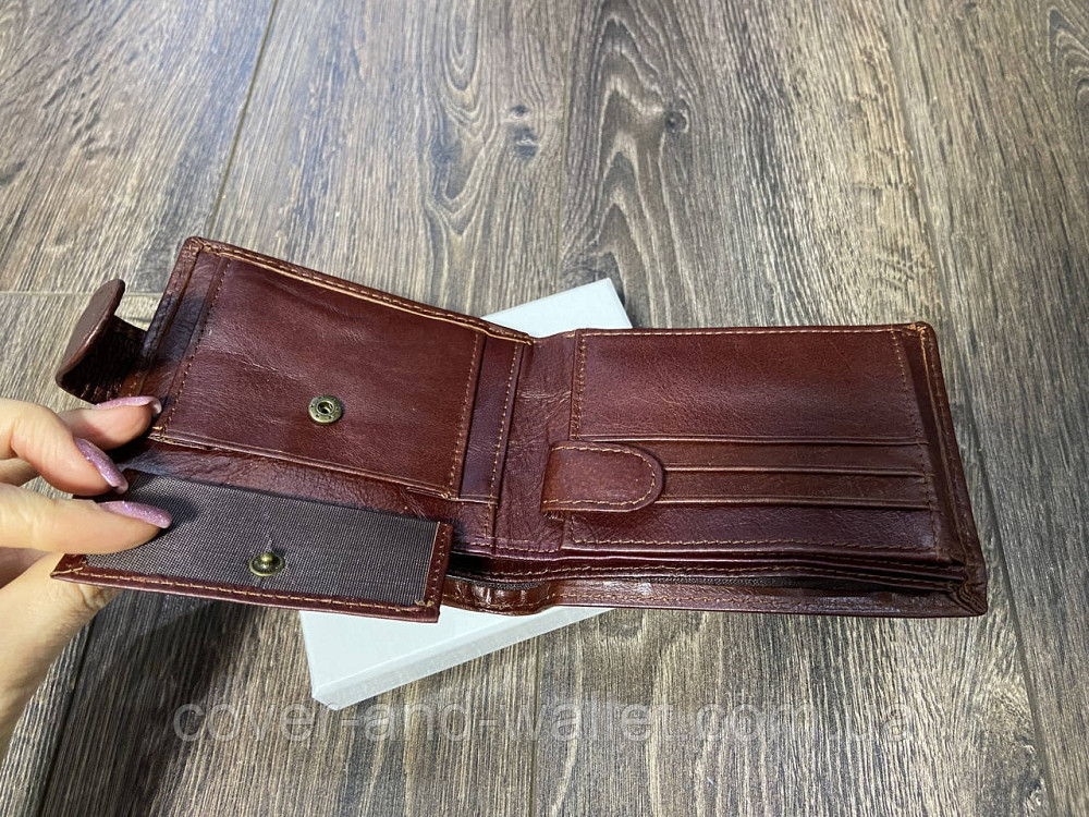 Вместительный мужской кошелек из натуральной кожи коричнего цвета Horton Collection Киев - изображение 6