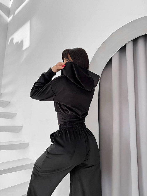 Женский прогулочный костюм двойка: кофта на молнии и брюки из велюра Черный, 42/44 Одесса - изображение 9