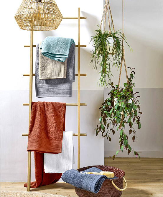 Стійка-вішалка для підлоги "Кармел" ваніль Миколаїв - фото 1