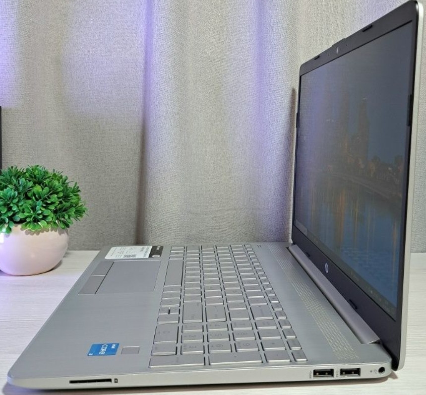 Ноутбук HP 15-dw 3363st/ i3-1125G4/ 16Gb / SSD256Gb / Intel UHD Graphics . Киев - изображение 7