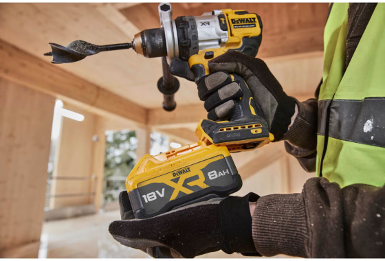 Акумуляторна батарея DeWALT DCB1880 Київ