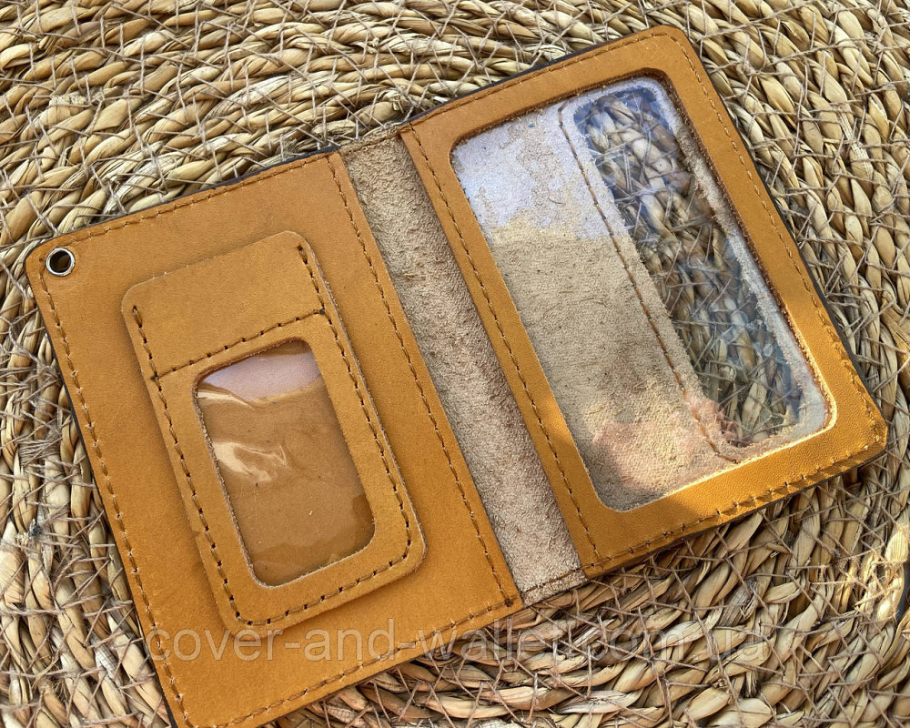 Шкіряна обкладинка ДСНС із відділенням для жетону жовтого кольору Puos Київ - фото 4