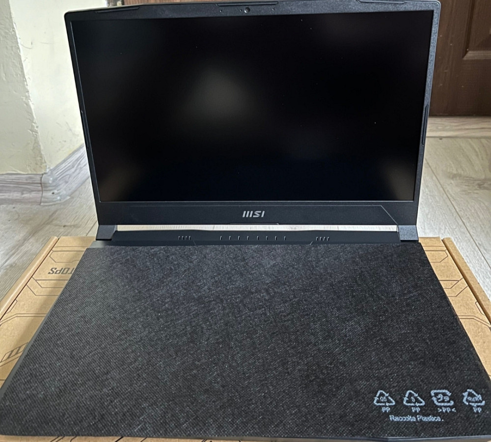 Ноутбук игровой: MSI Bravo 15/ Ryzen 7- 77365HS/ 16Gb./ 1TB./ RTX4060/ 144Hz. Киев - изображение 5