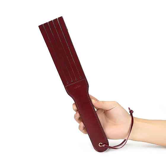 Двусторонний паддл Liebe Seele Wine Red Spanking Paddle, натуральная кожа Sex Aura Киев