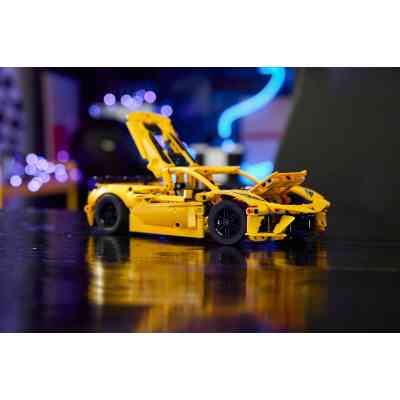 Конструктор LEGO Technic Chevrolet Corvette Stingray (42205) Винница