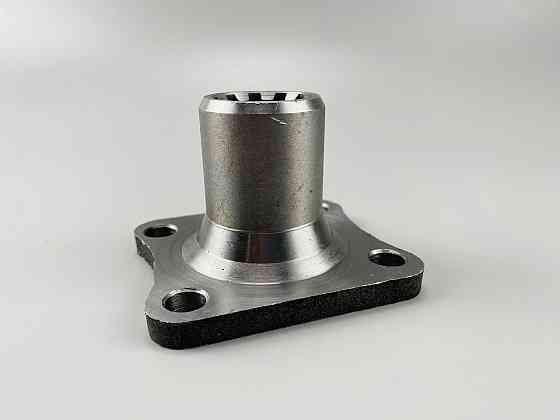 Фланець роздавальної коробки опори проміжної внутрішній шліц МТЗ Мукачево