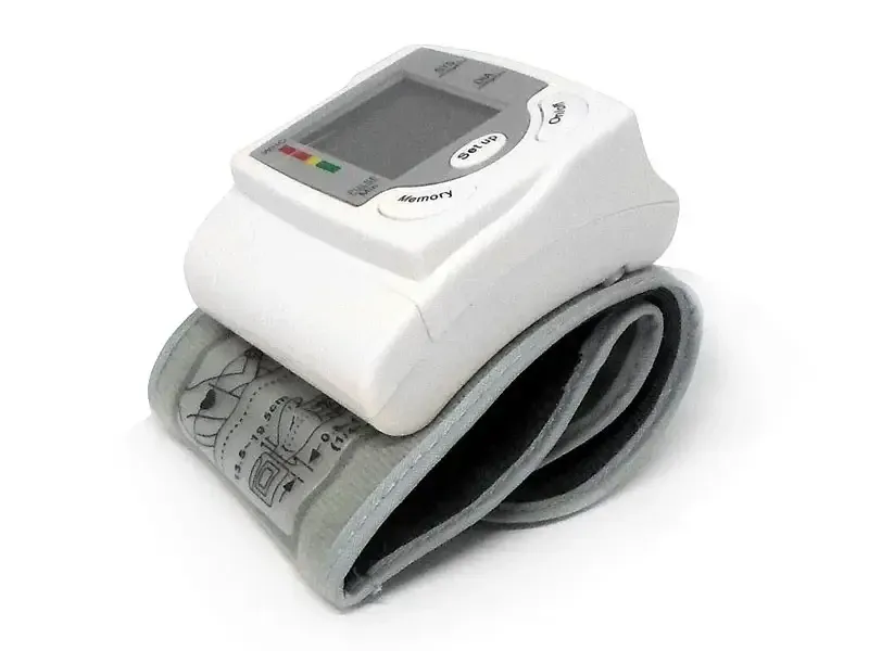 Тонометр электронный BLD-101S, автоматический, для запястья, память 90 измерений, питание 2 батарейки Одесса - изображение 3