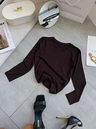 Жіночий базовий лонгслів із віскози Шоколад Одеса