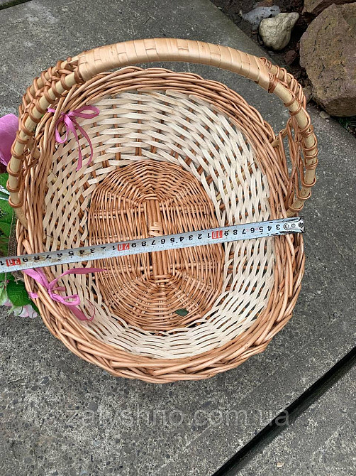 Корзинка с украшением, плетеная из лозы Киев - изображение 10