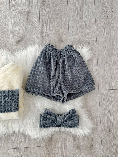 Женская уютная теплая пижама: кофта и шорты + повязка на голову из турецкой махры Серый, 46/48 Одесса - изображение 5