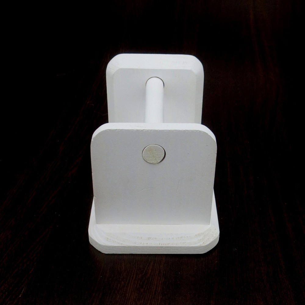 Держатель для туалетной бумаги 