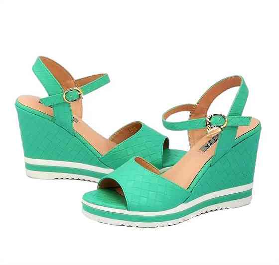 Желенські Сандалі Босоножки на Танку Платформа Бірюзові Літні Зелені (розміри: 35,38) - 12-7 Дніпро