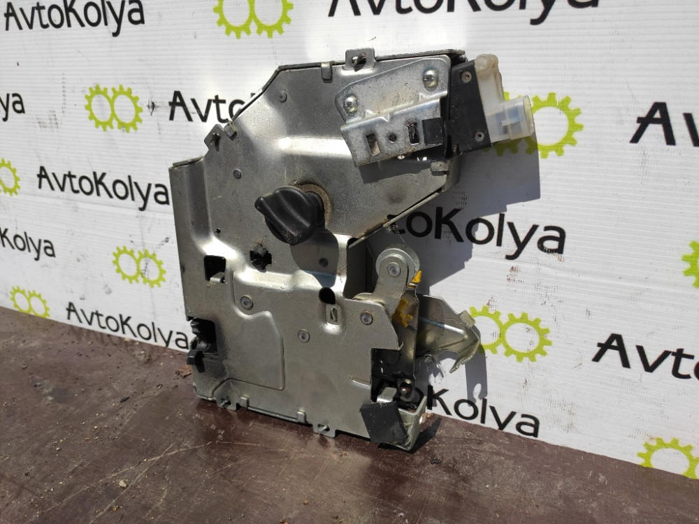 Замок бокових зсувних дверей правий Ford Connect 2002-2013 (2T14V264A32BM) Ковель - фото 2