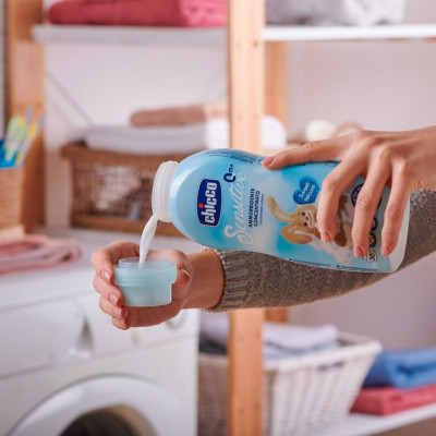 Кондиционер для белья Chicco Sensitive Sweet Talcum смягчитель тканей 750 мл (8058664103126) Винница - изображение 3