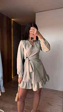 Женское романтическое платье на запах костюмка Серый Одесса