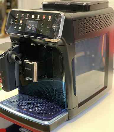 Кофемашина Philips 5500,с холодными напитками. Київ