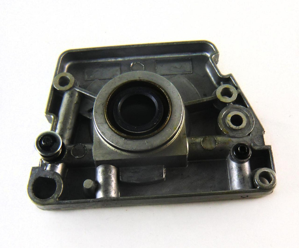 Маслонасос бензопили Hus 268/272 Мукачево - фото 1