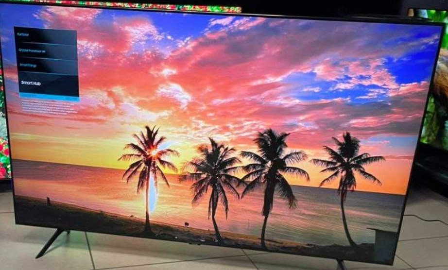 Телевизор Безрамный: 75