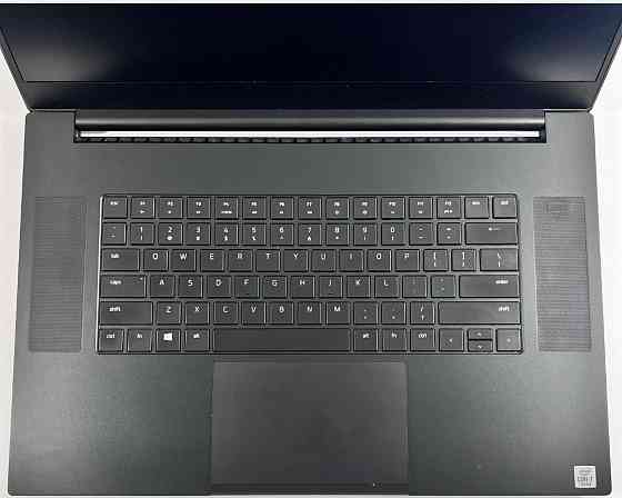 Razer Blade 17 i7-10875H 64GB 1TB SSD RTX 2070 Max-Q 8Gb Гарантія. Харків