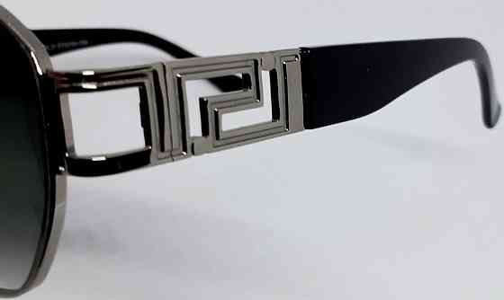 Брендові окуляри унісекс сонцезахисні сіро-зелений градієнт у сріблом Київ