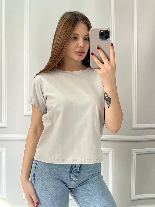 Базовая футболка женская однотонная Серый S Харьков - изображение 6