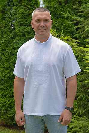 Вишиванка лляна, чоловіча, з гербом, біла, короткий рукав, топ 52/54 Київ