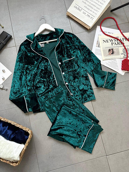 Жіноча домашня повсякденна велюрова піжама Смарагдова Одеса - фото 3