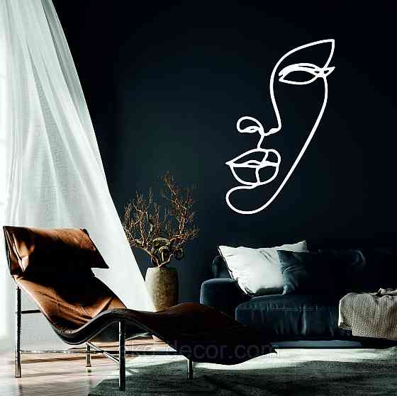 Декоративне настінне Панно «Жінка», Декор на стіну Київ