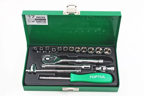 Набір голівок 1/4 6-г. 17 ед. Toptul 4-13м в метал. валізі Вінниця