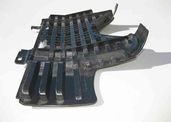 Mercedes-Benz  A1646890011 Ліва нижня накладка - кришка панелі приладів - торпеди USA ML W164 GL X164 Одеса