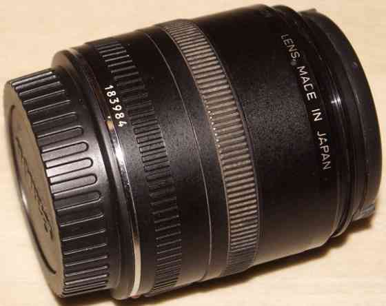 Canon EF 50mm f/2.5 Macro Киев
