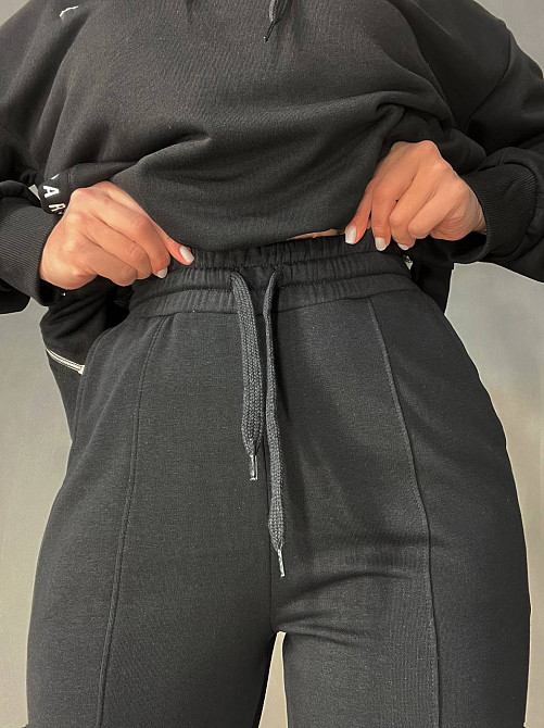 Штани жіночі Joggy 7631 спортивні джоггери трикотажні зі швом стрілкою попереду чорні, чорний, M Київ - фото 2