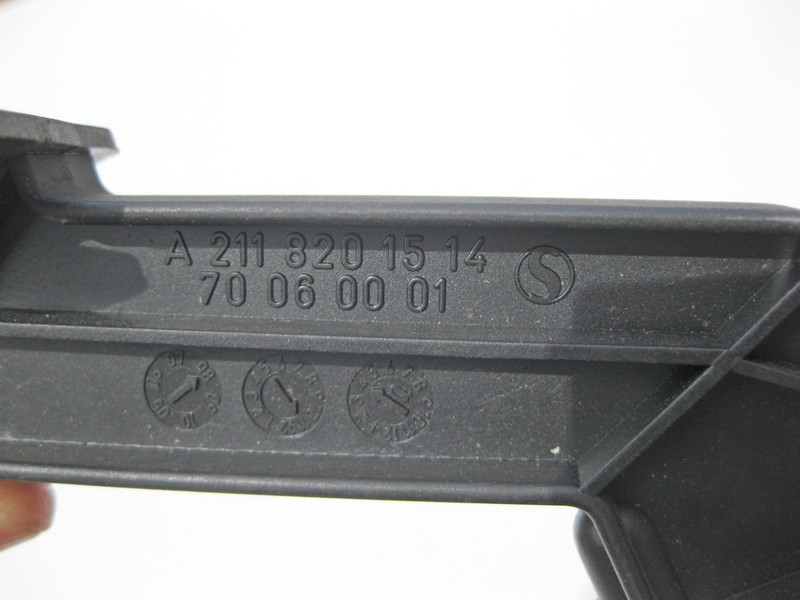 Mercedes-Benz  A2118201514 Пластиковий тримач приводу блокування лючка бака E-Class W211 Одесса - изображение 6